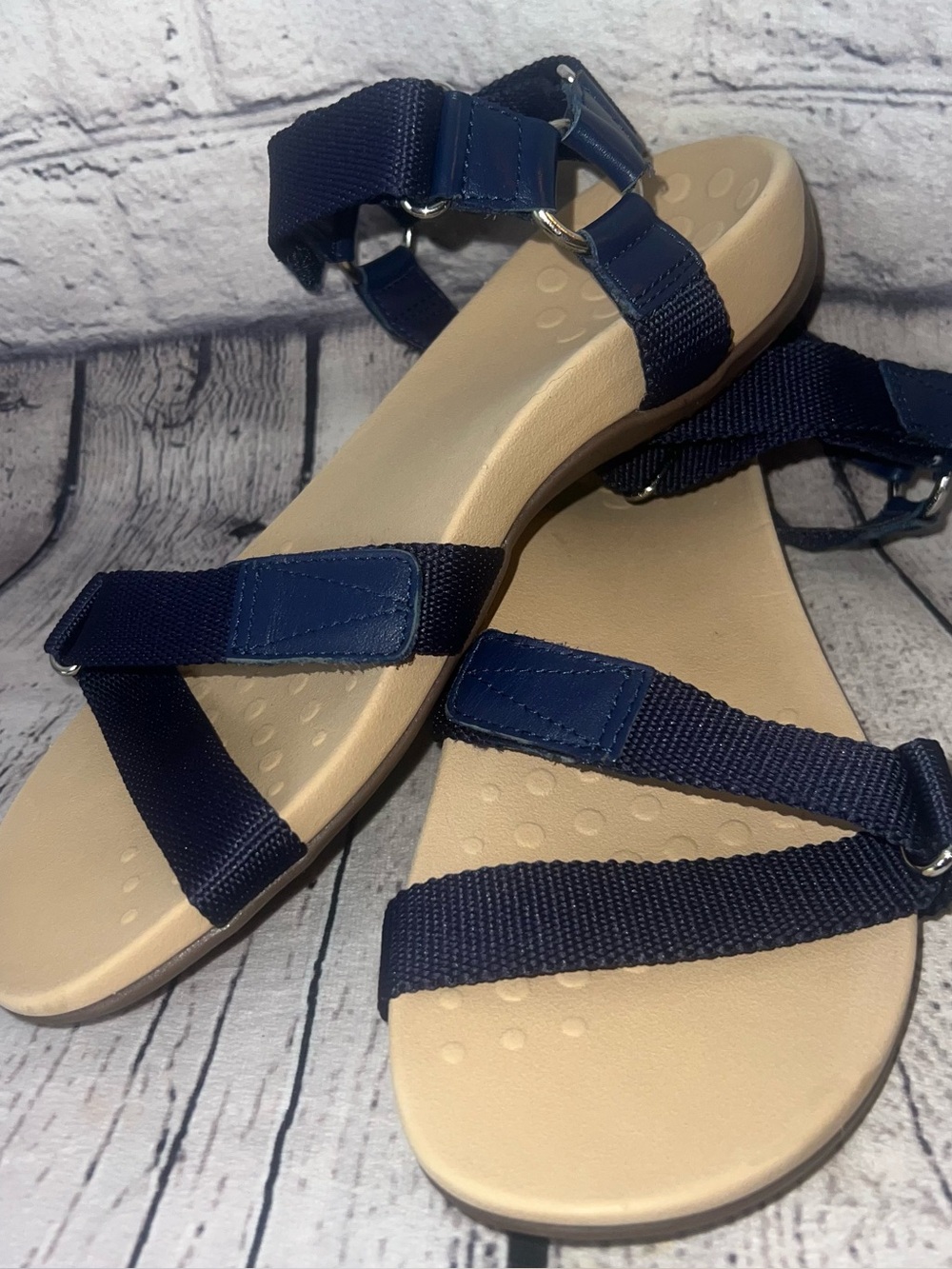 Vionic Rest Candace Navy Blue Orthotic Sandals Size 9